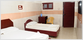 4 bed ac room